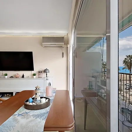 Precioso Piso Frente Al Mar Apartamento